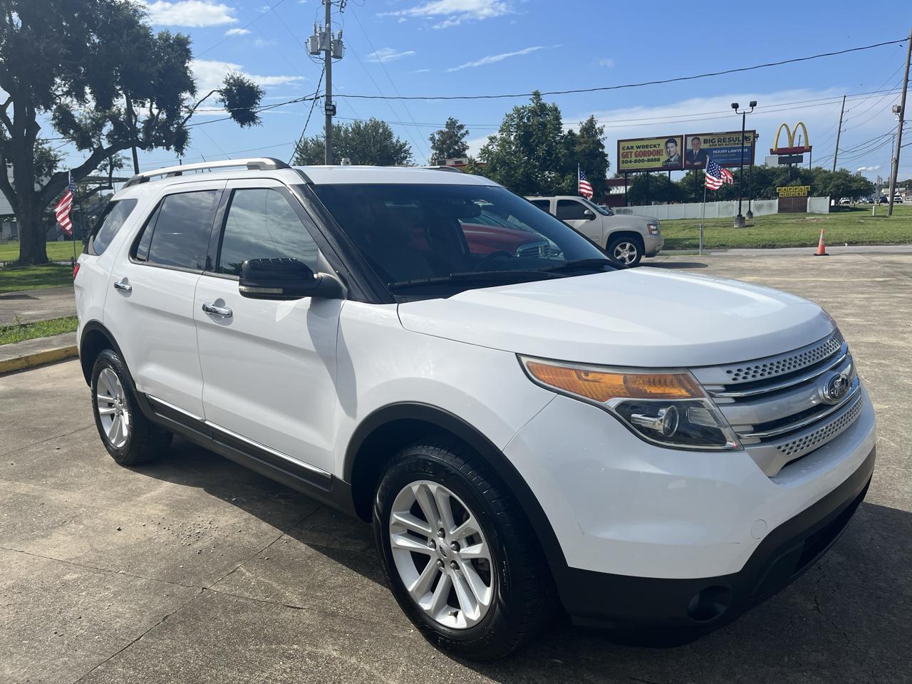 Ford Explorer XLT FWD 2013