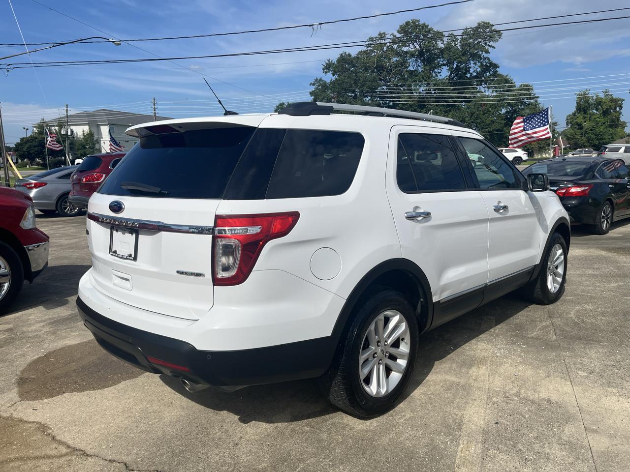 Ford Explorer XLT FWD 2013