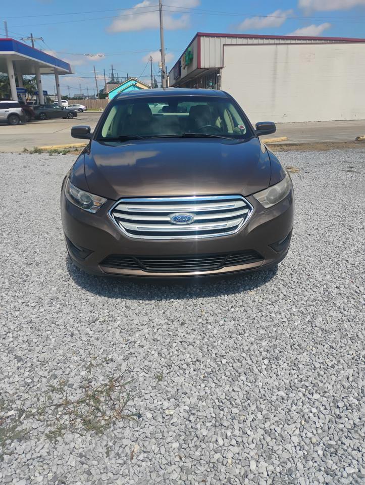 Ford Taurus SEL FWD 2015