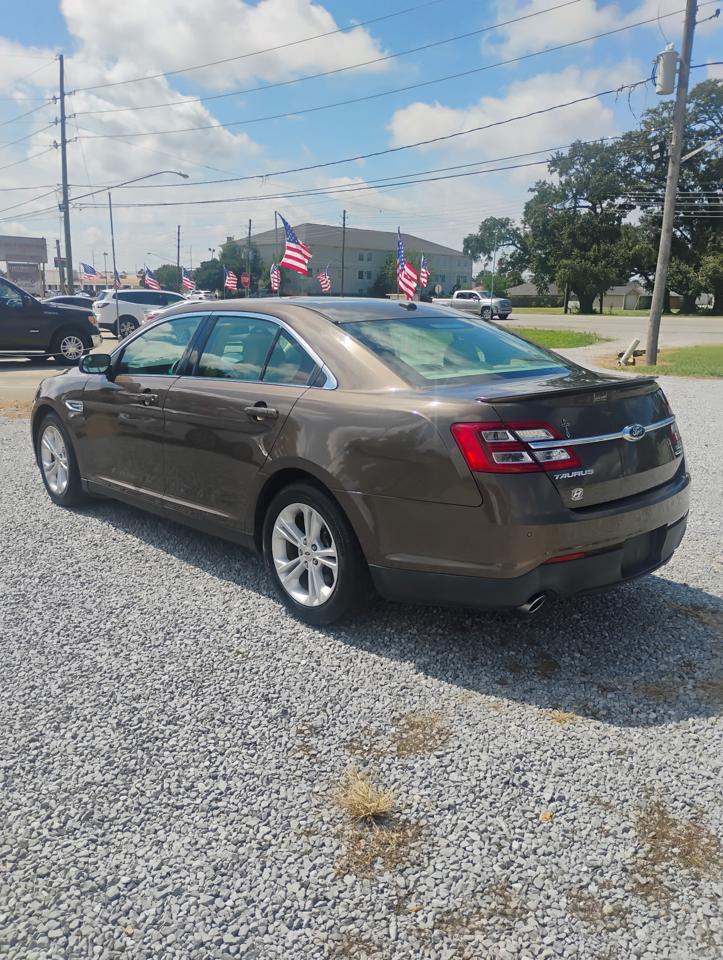 Ford Taurus SEL FWD 2015