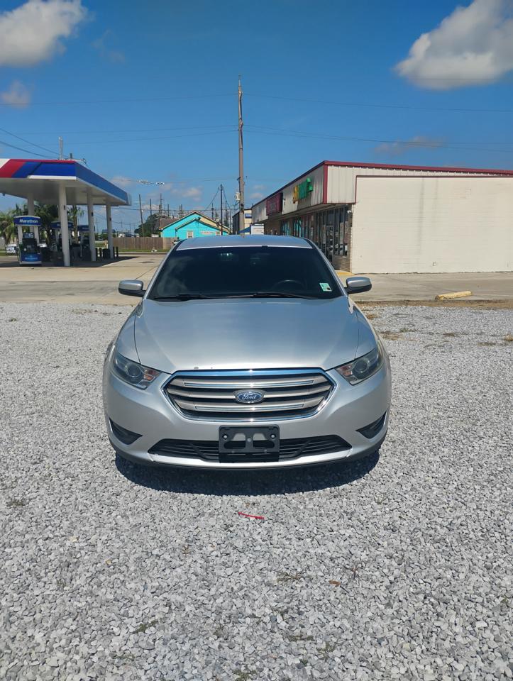 Ford Taurus SEL FWD 2016