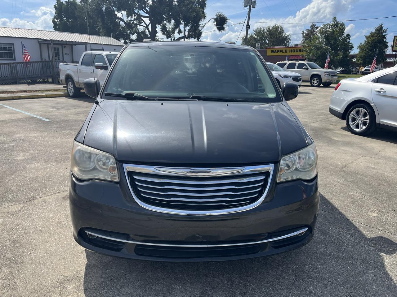 Chrysler Town & Country Touring 2012