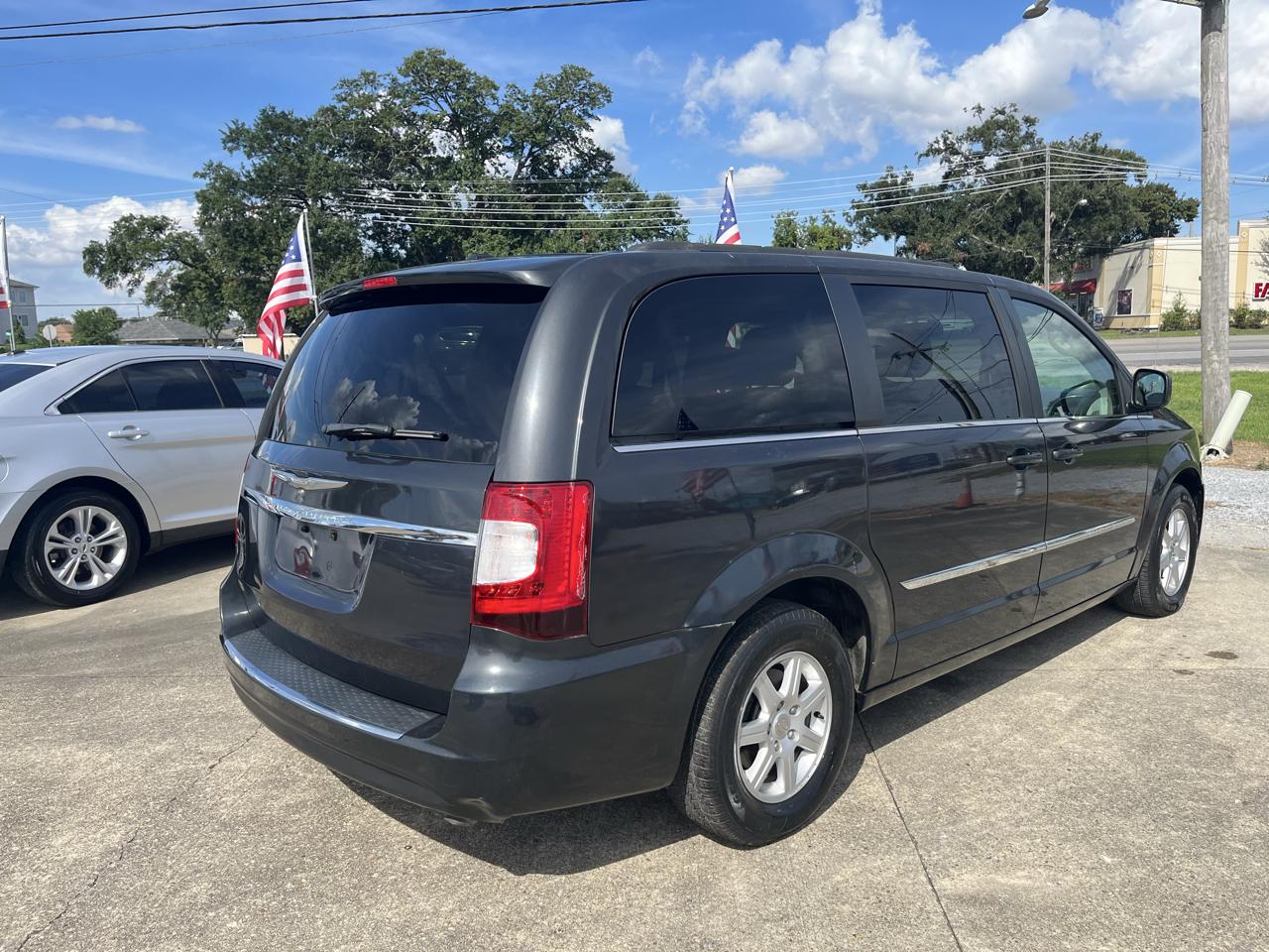 Chrysler Town & Country Touring 2012