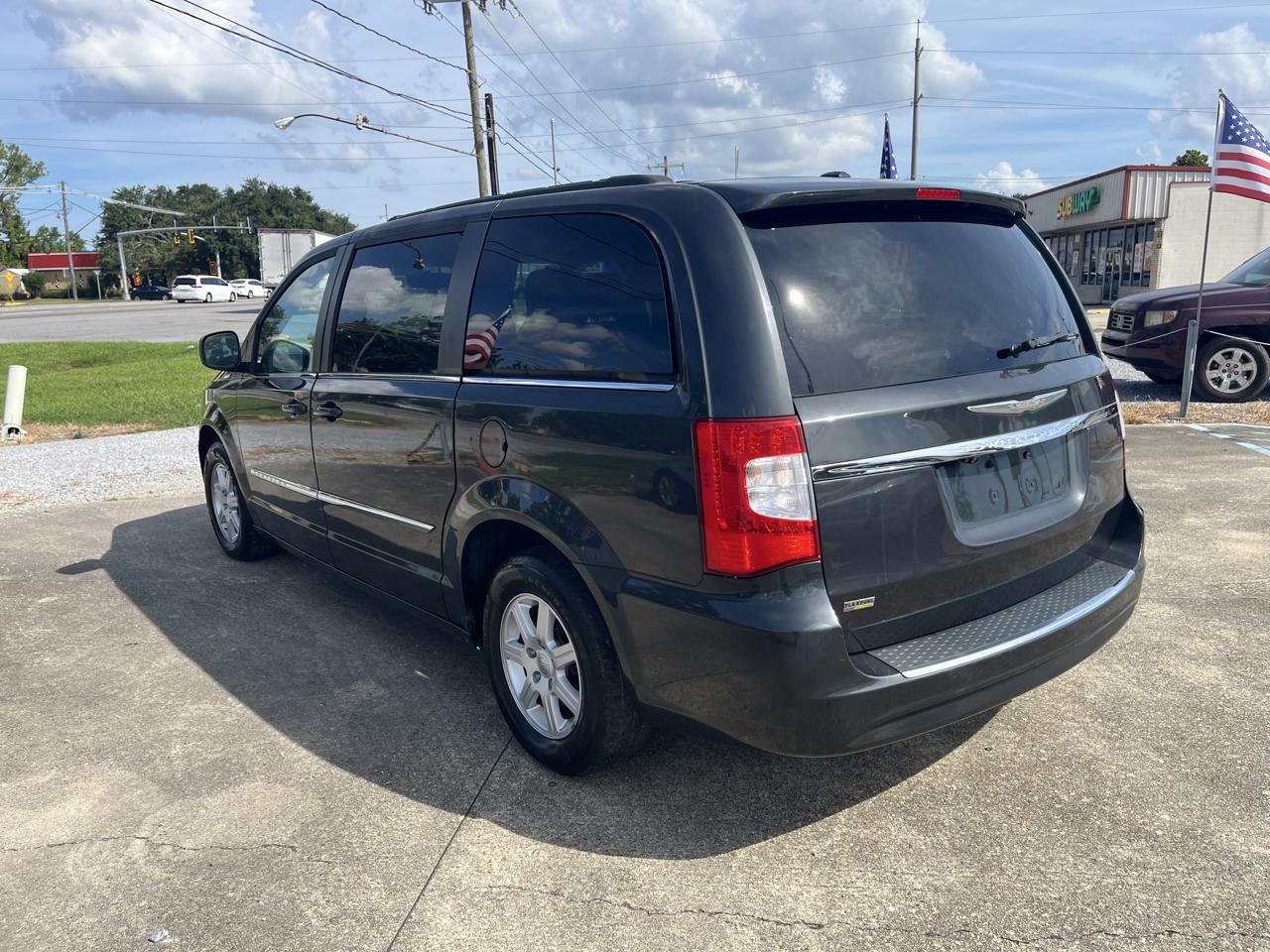 Chrysler Town & Country Touring 2012
