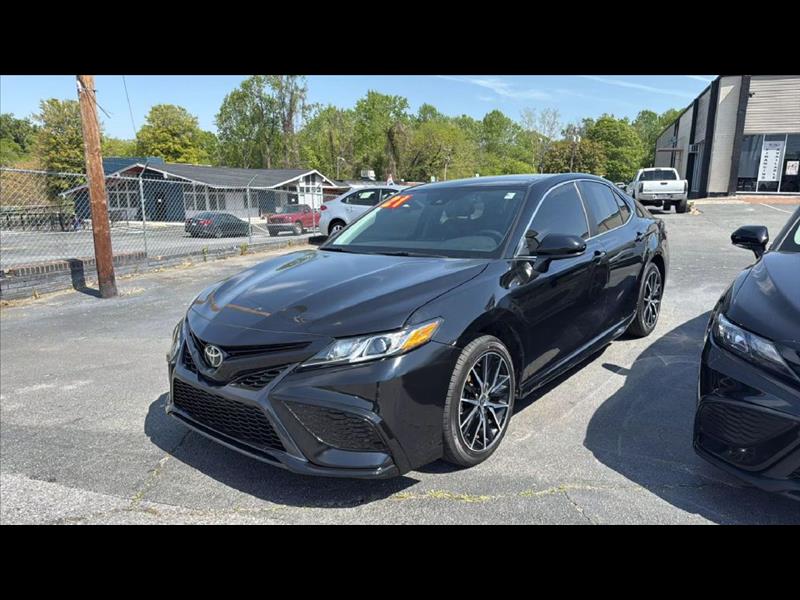 2021 Toyota Camry SE