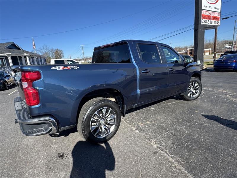 Chevrolet Silverado 1500 LT-L Crew Cab 4WD 2023