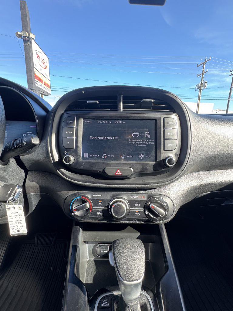 Kia Soul LX 2025