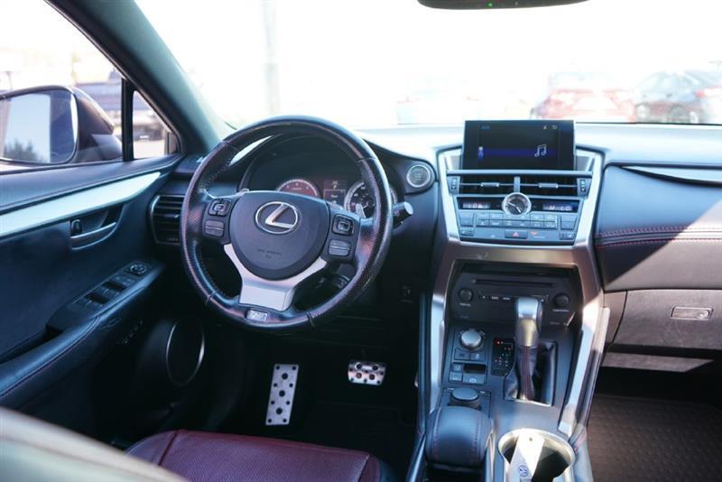 Lexus NX 200t FWD 2016