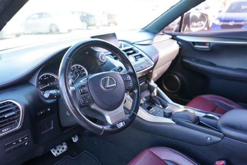 Lexus NX 200t FWD 2016