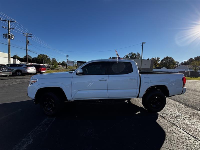 Toyota Tacoma SR5 Double Cab I4 2WD 2021