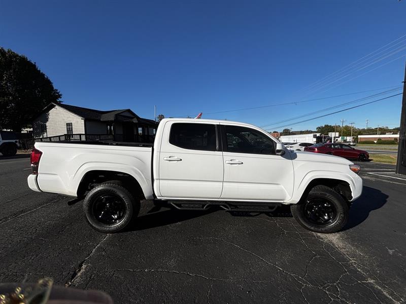 Toyota Tacoma SR5 Double Cab I4 2WD 2021