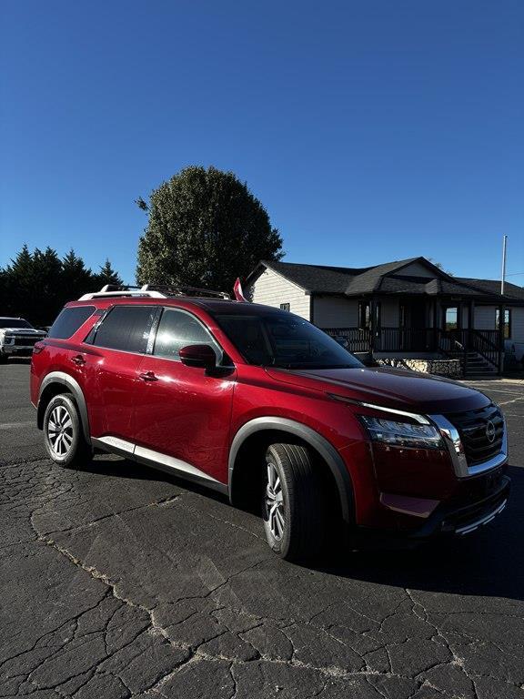 Nissan Pathfinder SL 4WD 2022