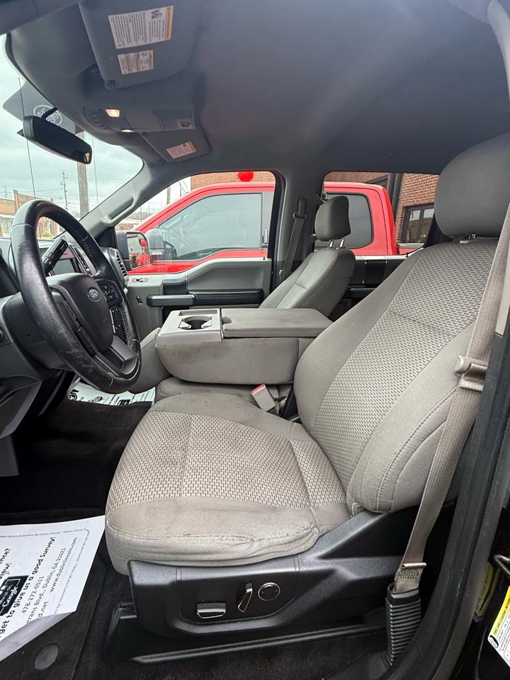 Ford F-150 XLT SuperCrew 5.5-ft. Bed 2WD 2016