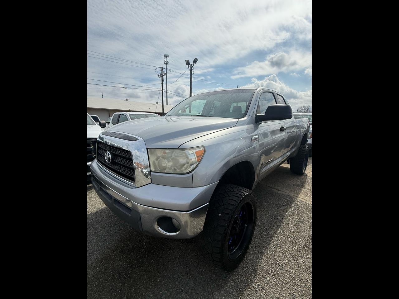 Toyota Tundra SR5 Double Cab 5.7L 2WD 2008