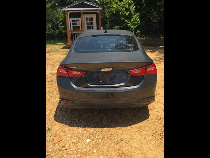 2017 Chevrolet Malibu 1LS's photo