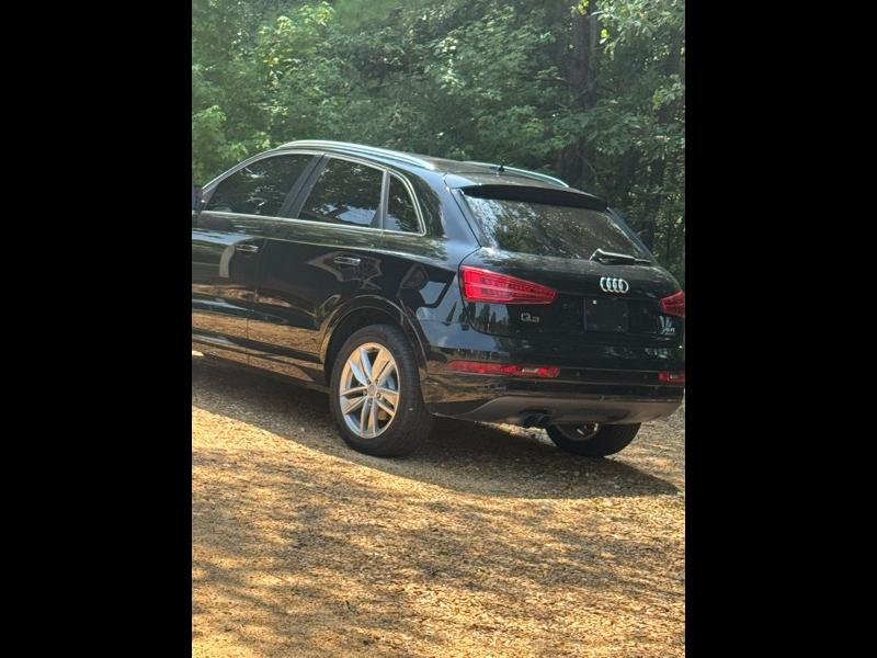 2017 Audi Q3 2.0T Premium Tiptronic quattro's photo