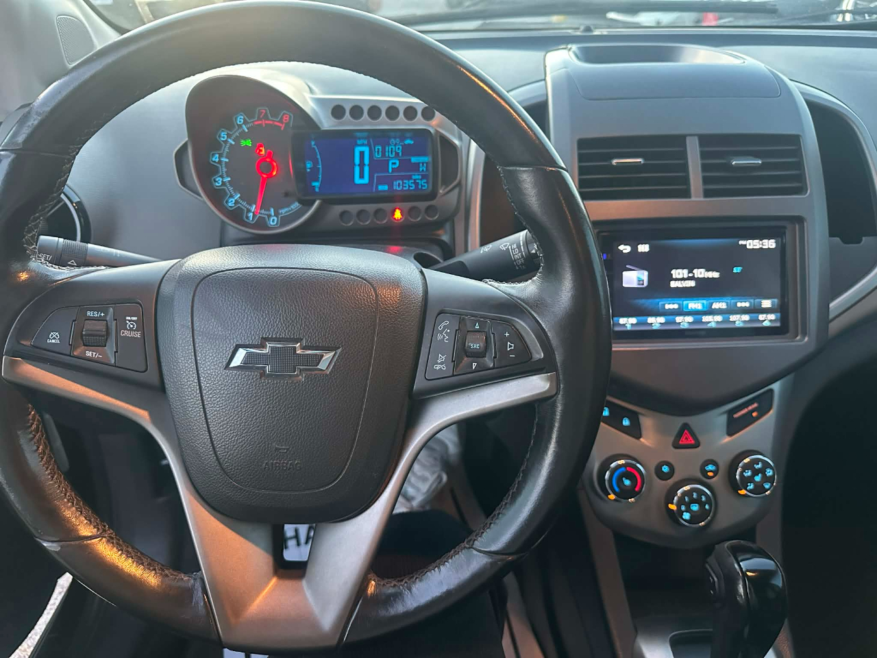 Chevrolet Sonic LTZ Auto Sedan 2015