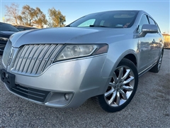 2011 Lincoln MKT 