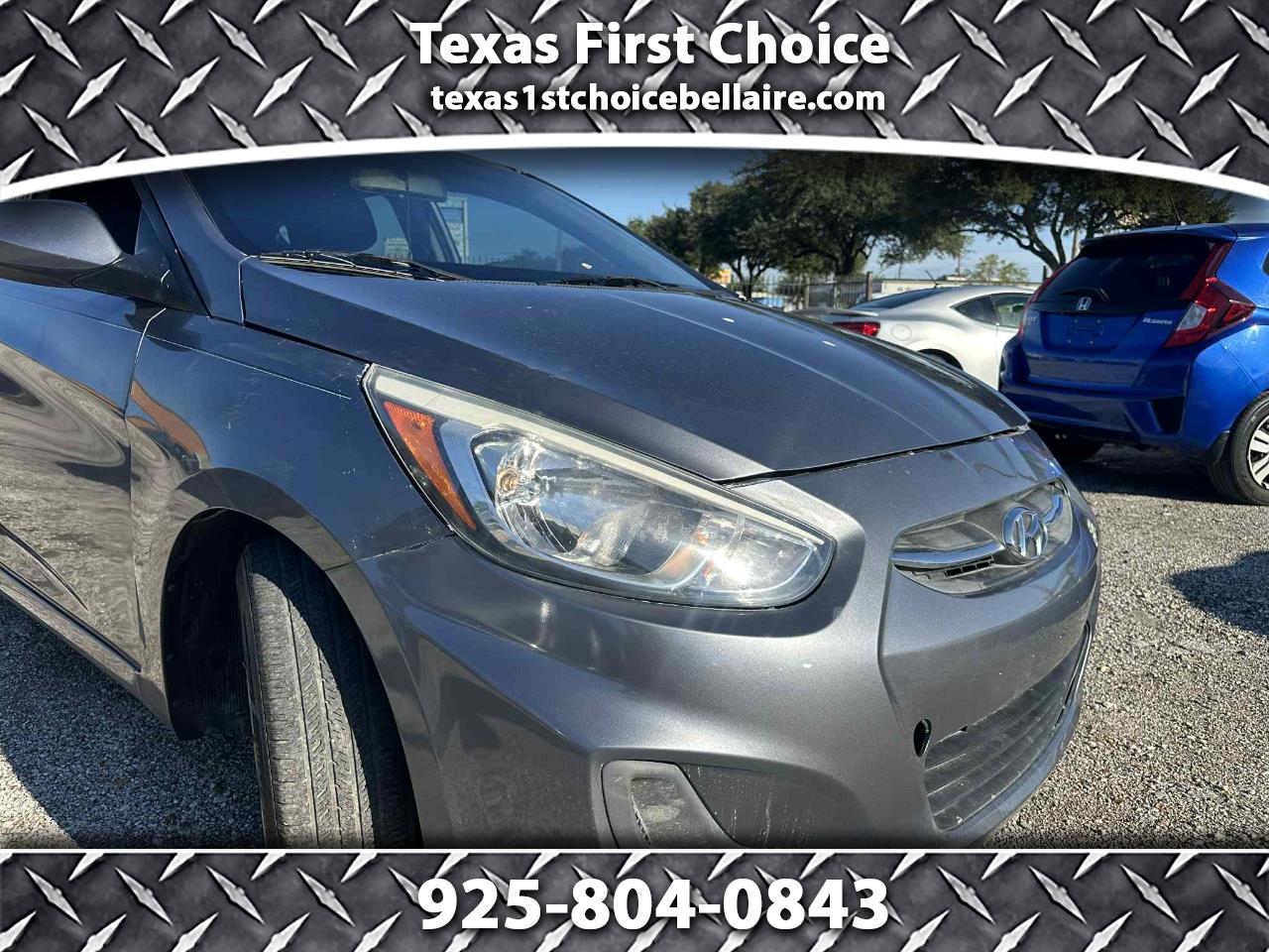 2016 Hyundai Accent SE 5-Door 6A