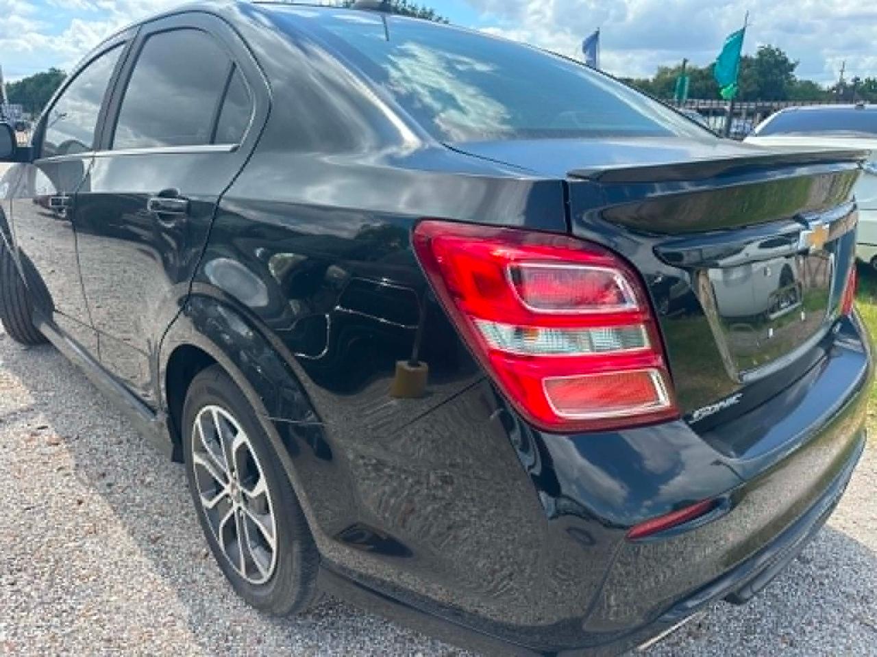 Chevrolet Sonic LT Auto Sedan 2017