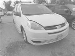 2004 Toyota Sienna 
