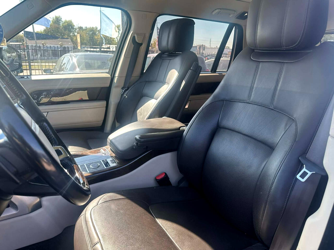 Land Rover Range Rover Supercharged LWB 2018