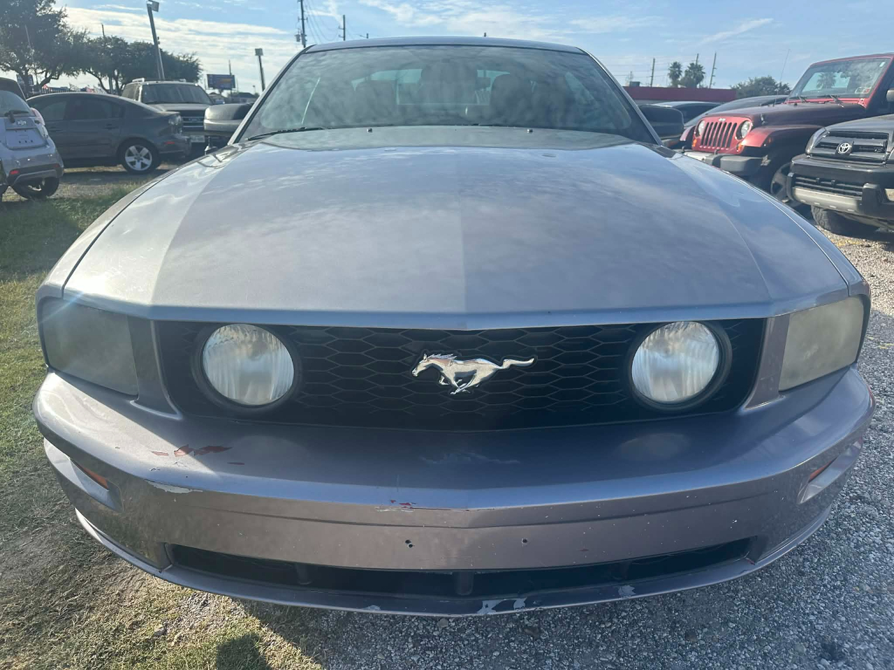 Ford Mustang GT Deluxe Coupe 2006