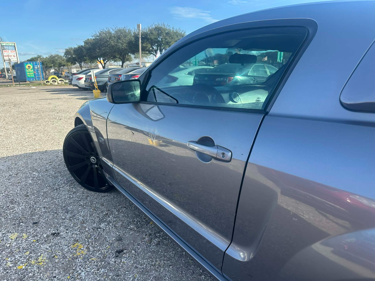 Ford Mustang GT Deluxe Coupe 2006