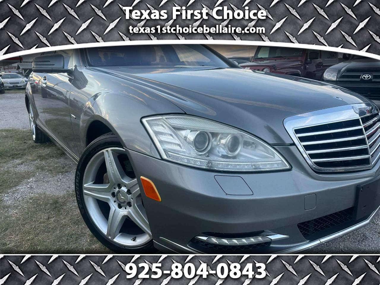 Mercedes-Benz S-Class S550 2012