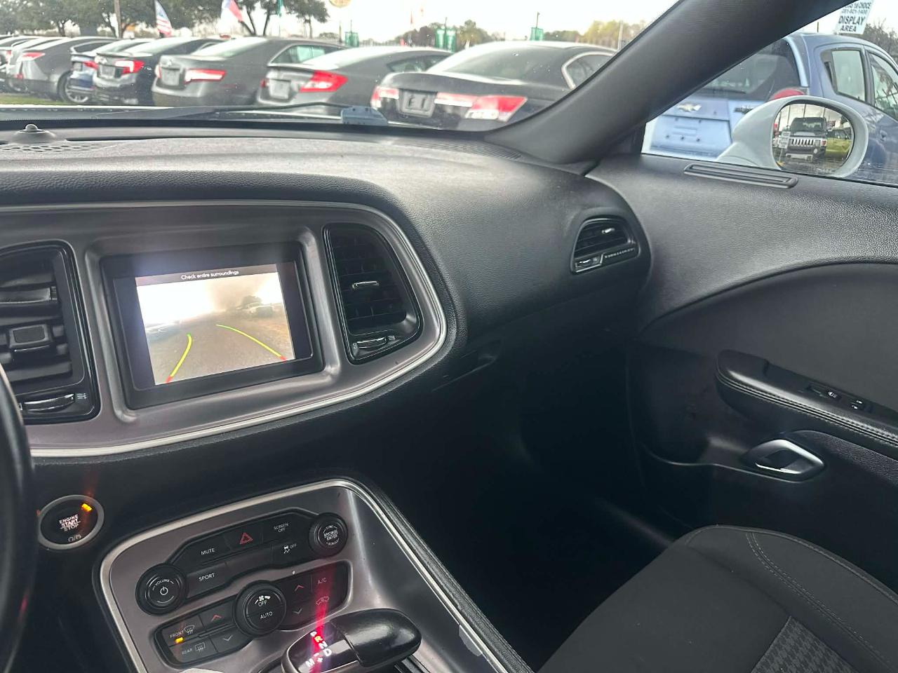 Dodge Challenger SXT 2019