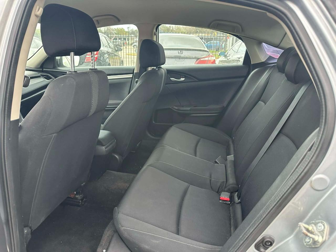 Honda Civic LX Sedan CVT 2018