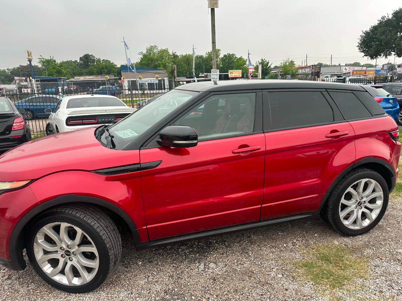 Land Rover Range Rover Evoque Dynamic Premium 5-Door 2012