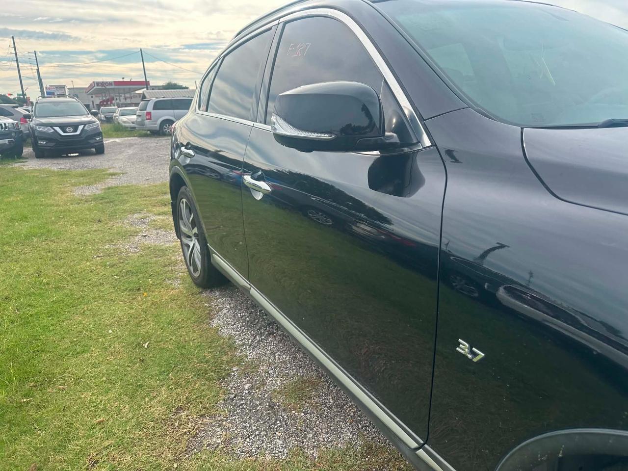 Infiniti QX50 Base AWD 2016