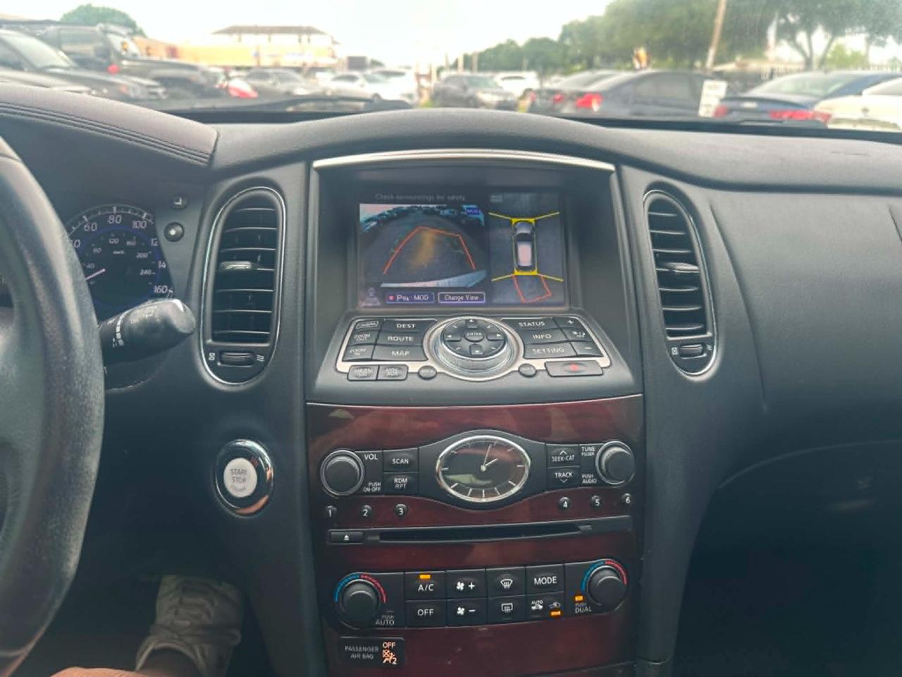 Infiniti QX50 Base AWD 2016