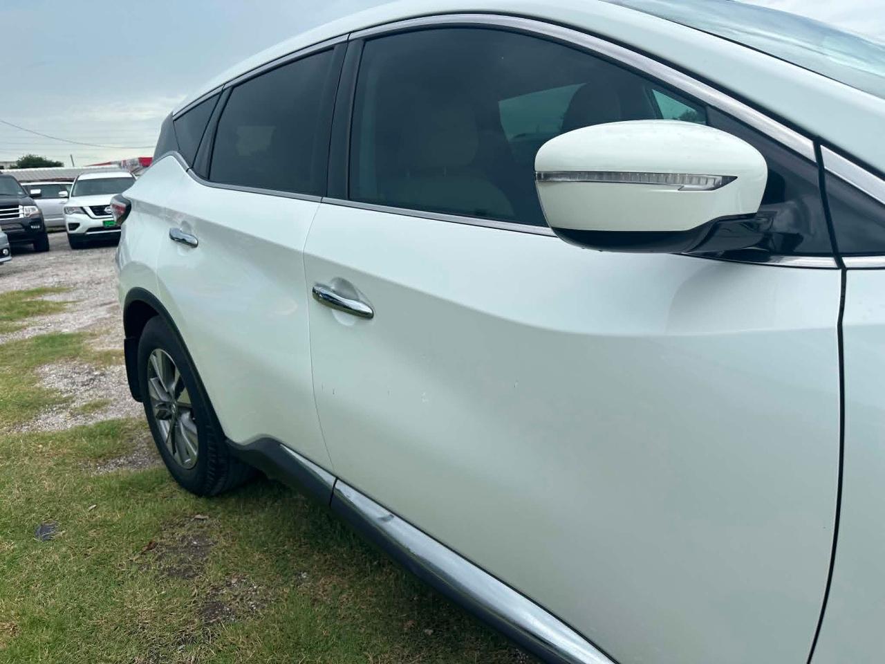 Nissan Murano S 2015