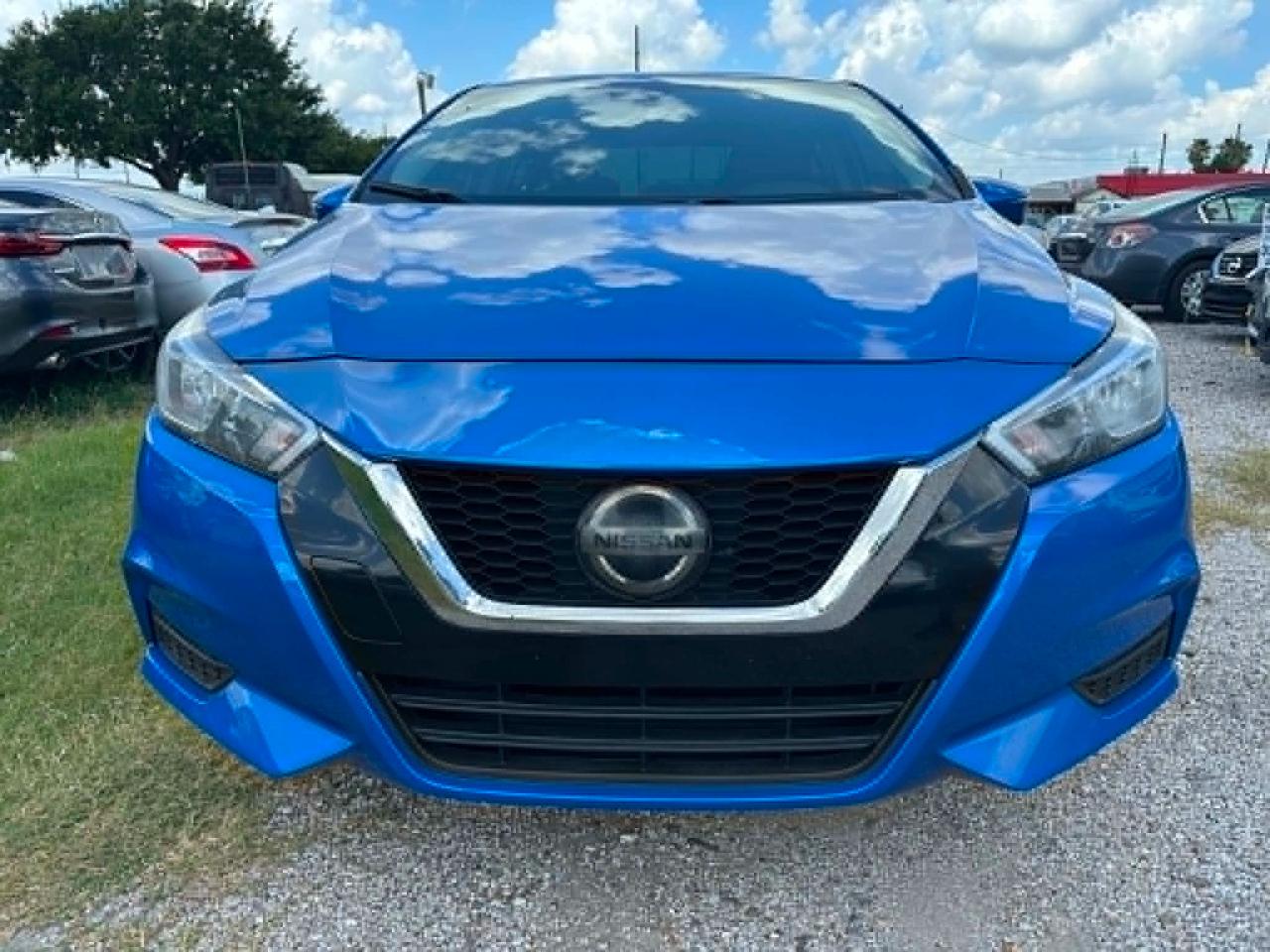 Nissan Versa SV 2020