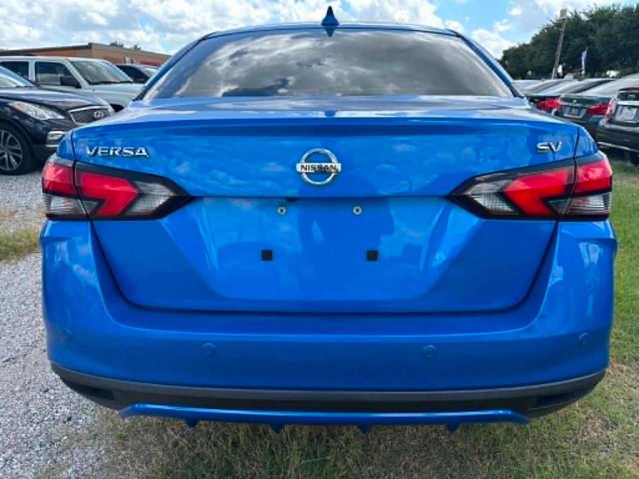 Nissan Versa SV 2020