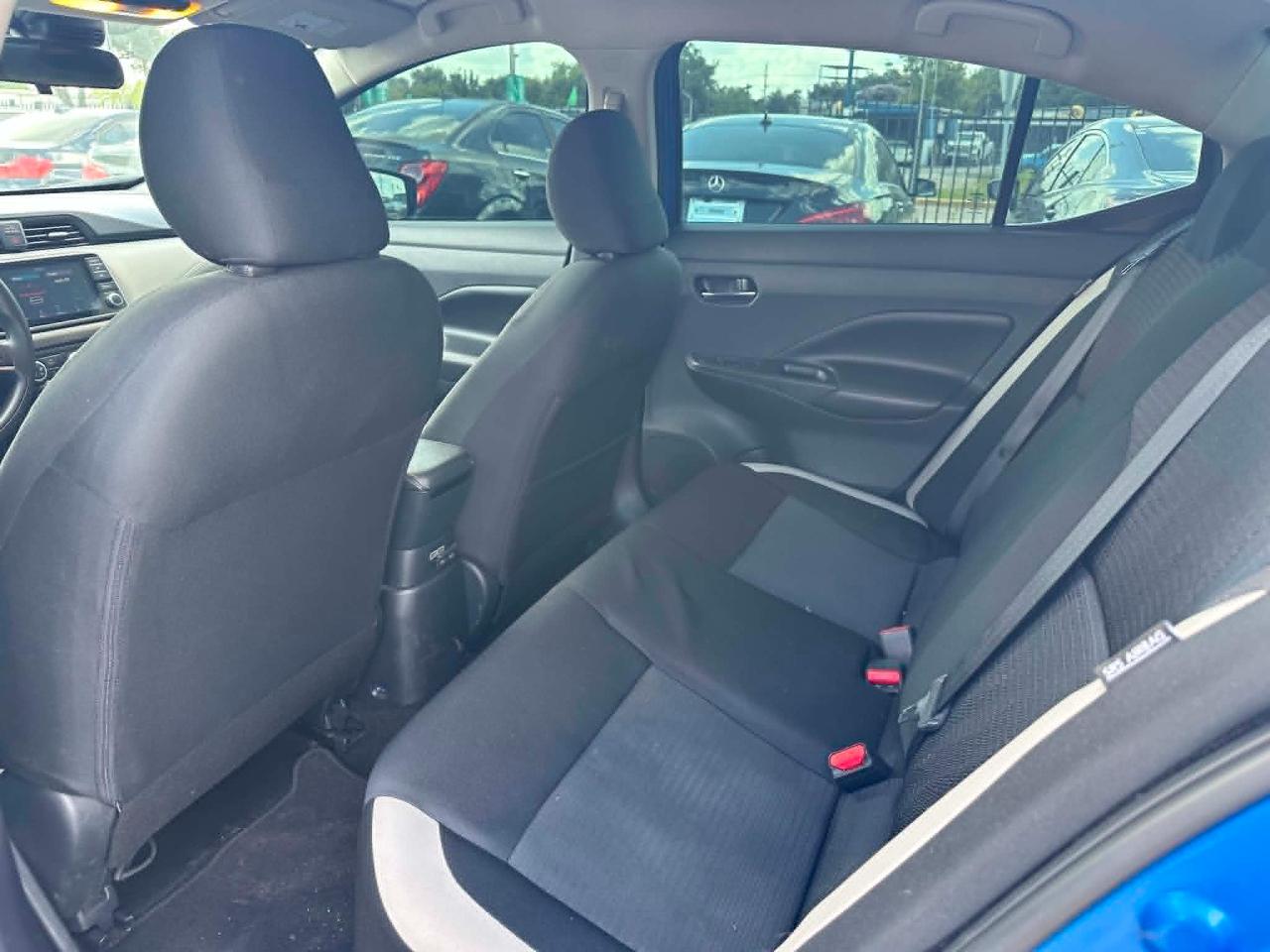 Nissan Versa SV 2020