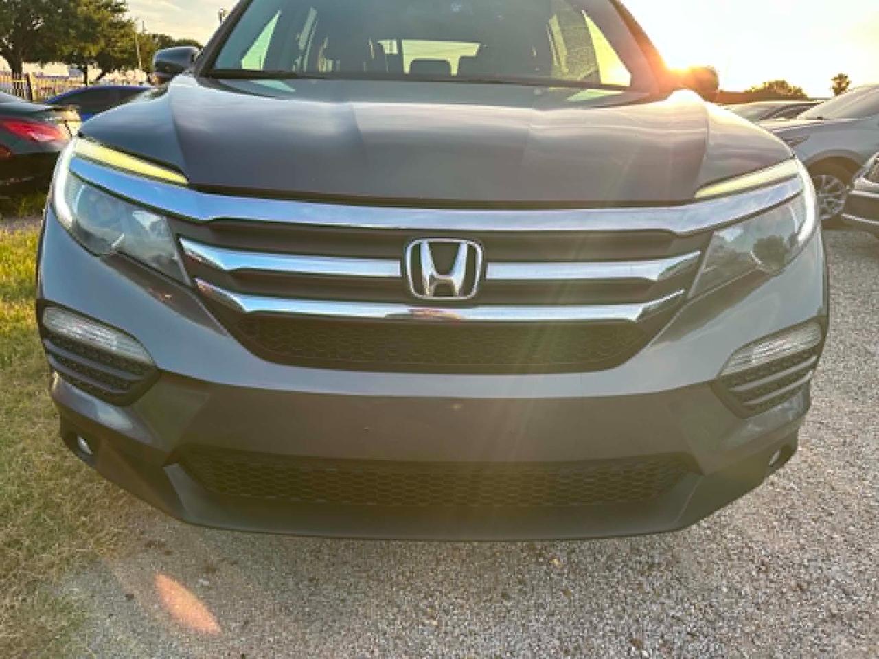 Honda Pilot EX-L w/Navigation AWD 2017