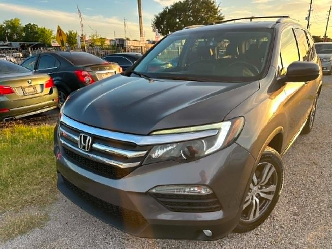 Honda Pilot EX-L w/Navigation AWD 2017