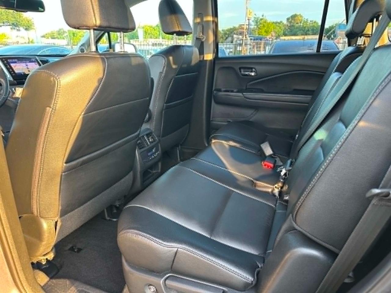 Honda Pilot EX-L w/Navigation AWD 2017