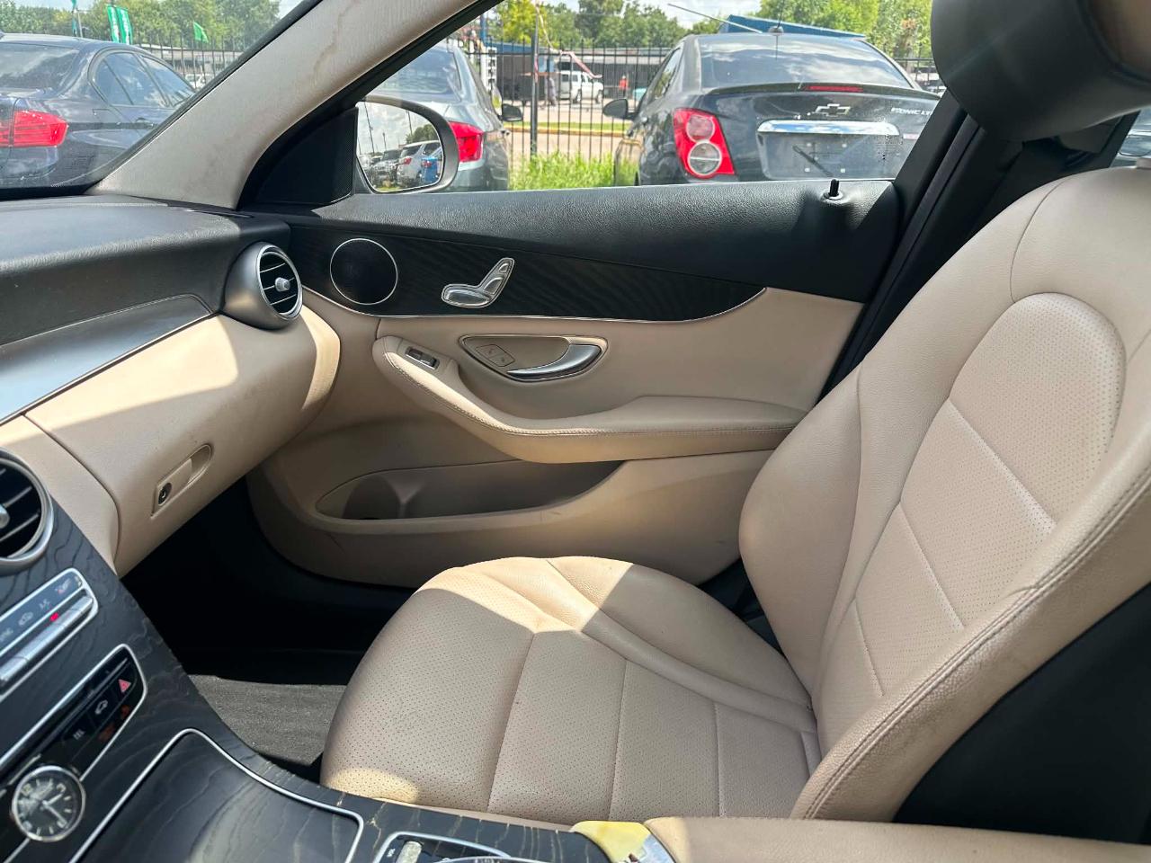 Mercedes-Benz C-Class C300 Sedan 2016