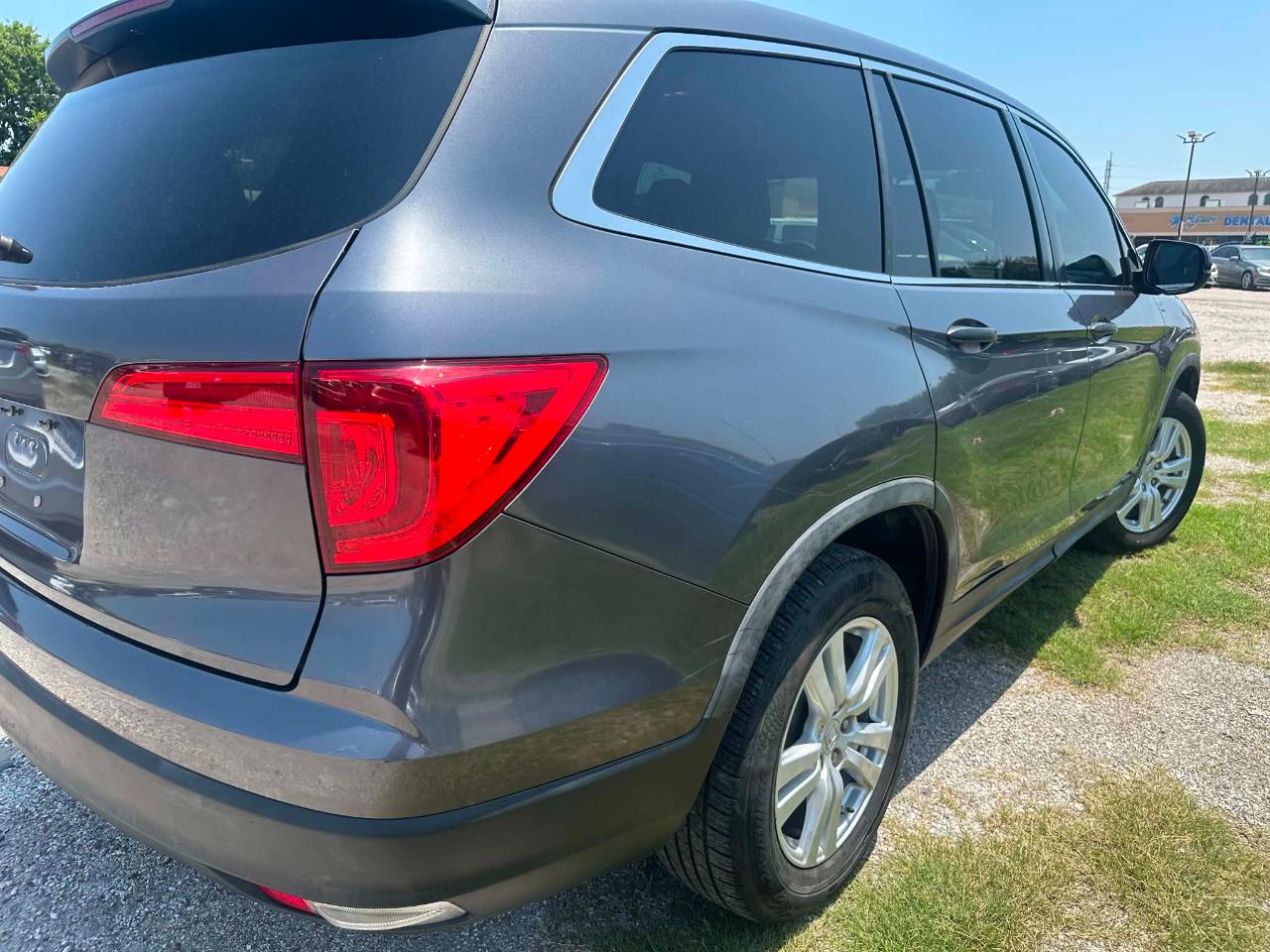 Honda Pilot LX 2WD 2016