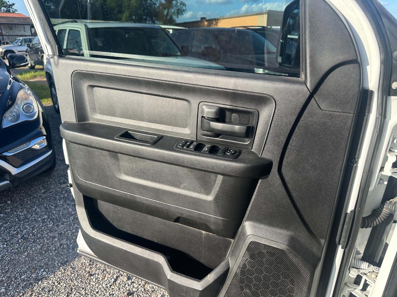 RAM 2500 Tradesman Crew Cab LWB 2WD 2018