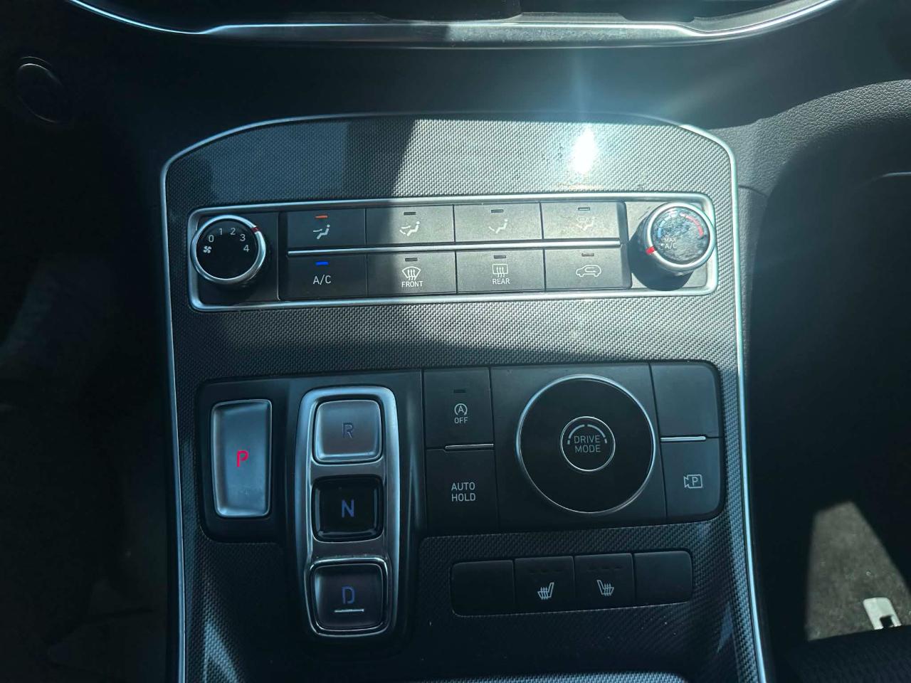 Hyundai Santa Fe SEL 2021