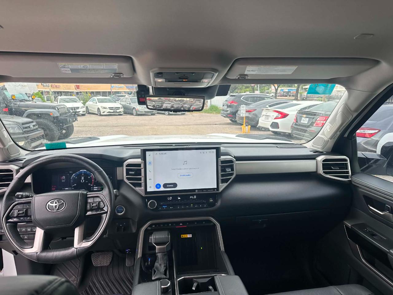 Toyota Tundra Limited CrewMax 4WD Hybrid 2024