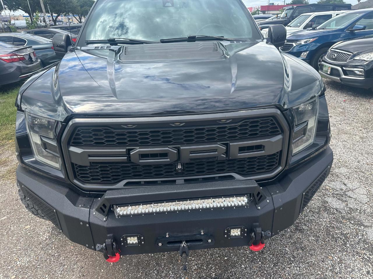Ford F-150 Raptor SuperCrew 4WD 2017