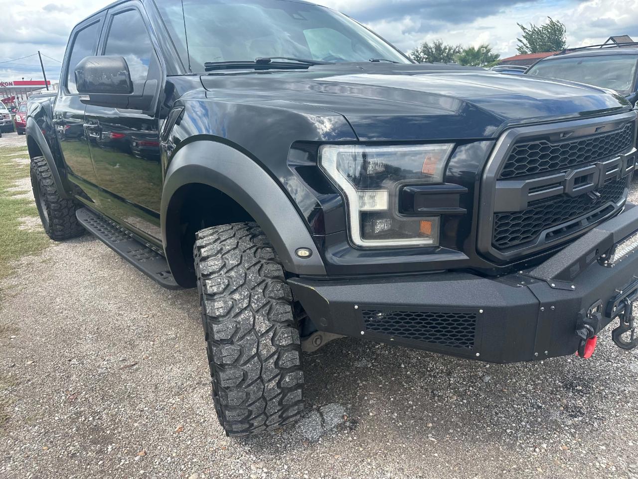 Ford F-150 Raptor SuperCrew 4WD 2017
