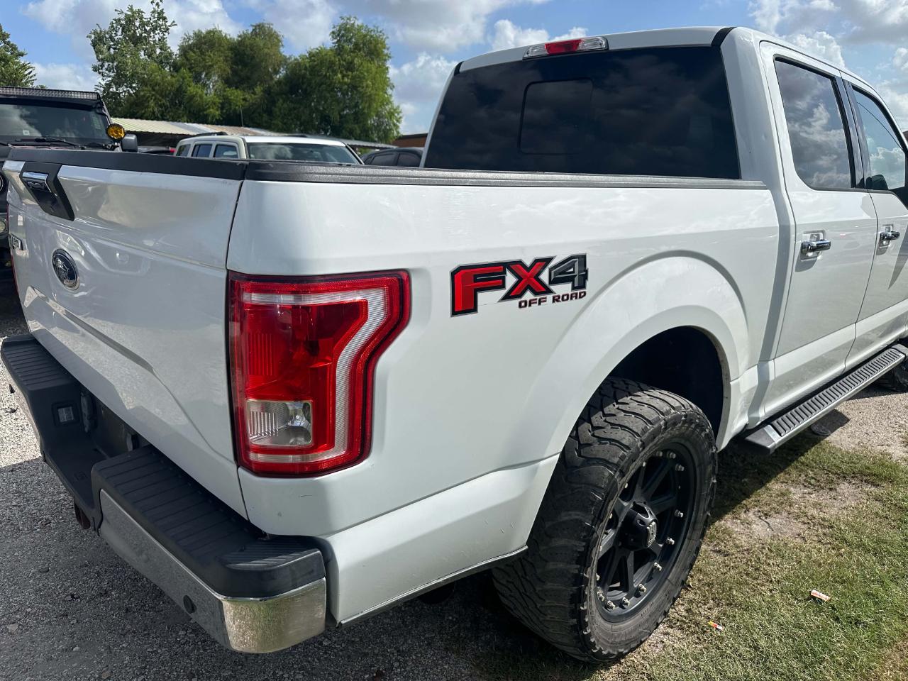 Ford F-150 Lariat SuperCrew 6.5-ft. Bed 4WD 2017