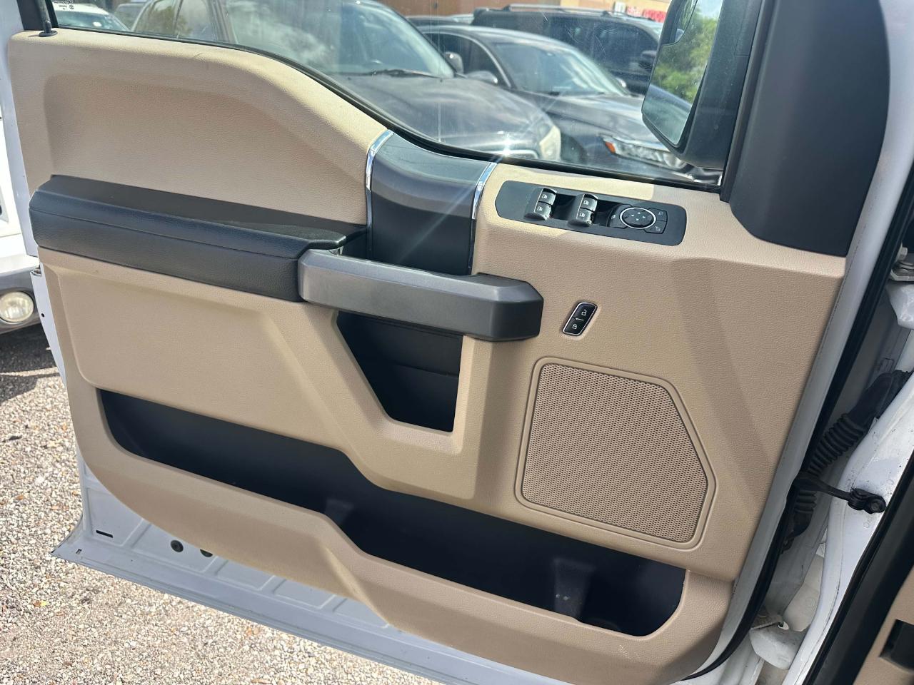Ford F-150 Lariat SuperCrew 6.5-ft. Bed 4WD 2017